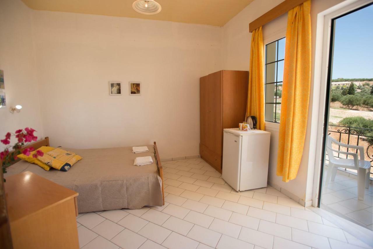 Kazakis Nikos Rooms ピツイディア 部屋 写真