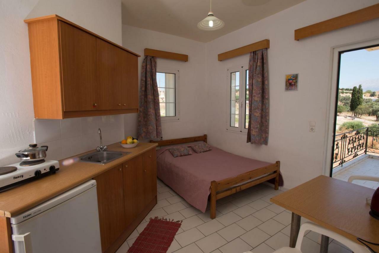 Kazakis Nikos Rooms ピツイディア エクステリア 写真